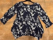 Photo of free Ladies navy print top blouse Small (L5L 5P5) #2