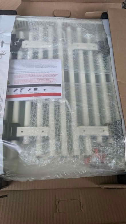 Photo of free Radiator. No brackets (Selsdon CR2) #2