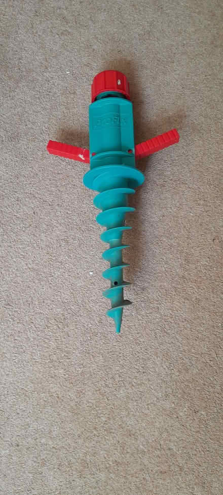 Photo of free Profix screw for parasol? (Thrupp GL5) #1