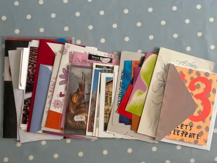 Photo of free New: Selection of greeting cards (TW2 whitton) #1