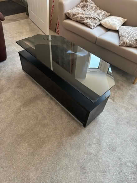 Photo of free TV stand (Clipstone LU7) #3