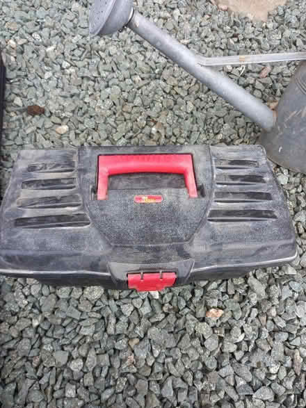 Photo of free Small toolbox (Market Deeping PE6) #1