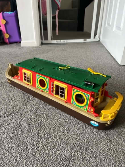 Photo of free Sylvanian animals barge toy (Manningtree CO11) #1