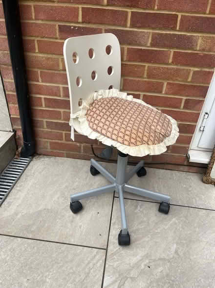 Photo of free Desk chair (Belmont SL6) #1