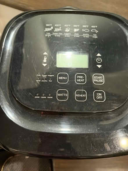 Photo of free Unwave Air Fryer (NE DC near COSTCO) #2