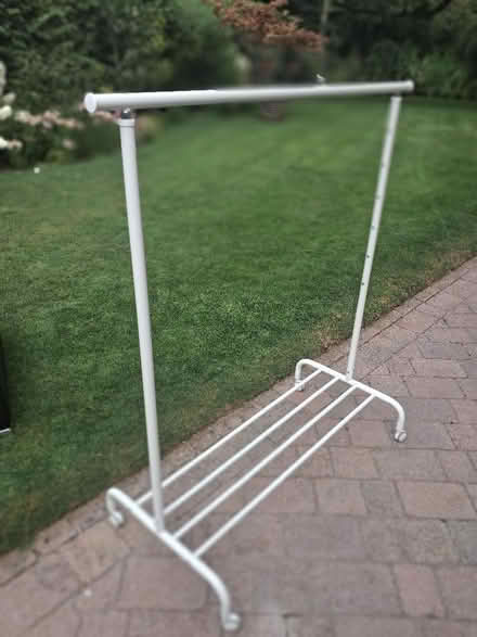 Photo of free Whit hanging extendable rail withbwheels (Fords Farm RG30) #1