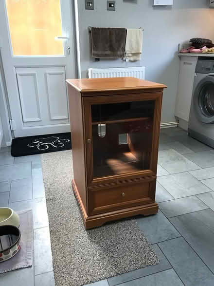 Photo of free Mid oak audio or hall cabinet (SN14 Chippenham) #4