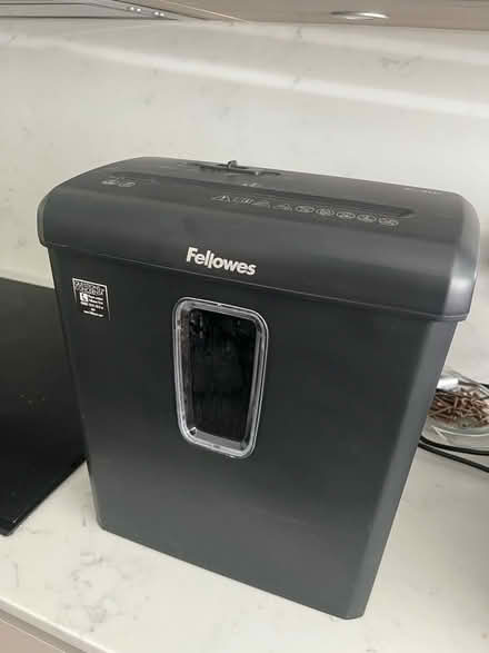 Photo of free Electric Paper Shredder (Belmont SL6) #1