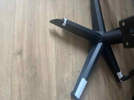 Photo of free GT Force gaming chair broken legs (Putney SW15) #1