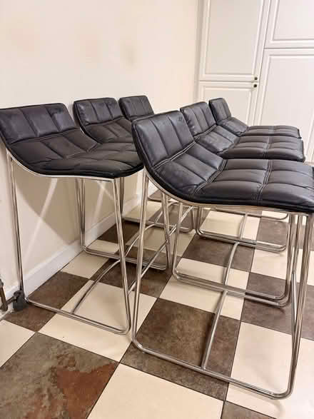 Photo of free Kitchen Bar Stools (Birdsfoot Lane LU3) #2