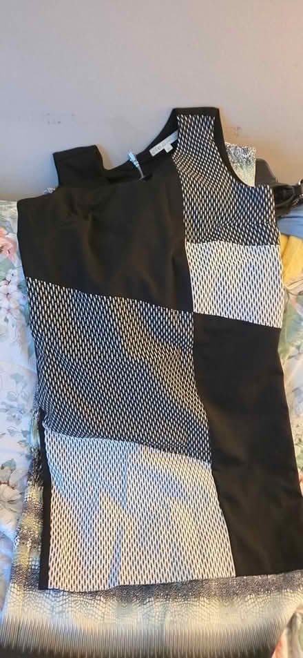 Photo of free Dresses (Oxford at cherryhill) #2