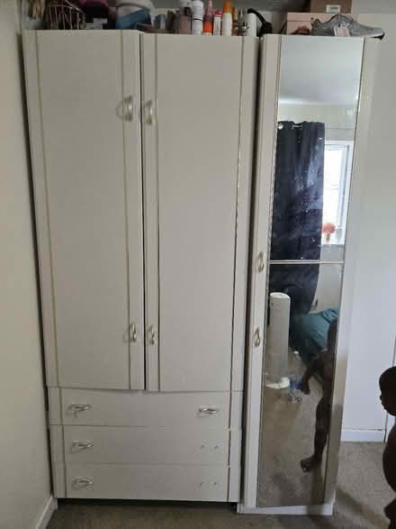 Photo of free Wardrobe (SN3 2GZ swindon) #1
