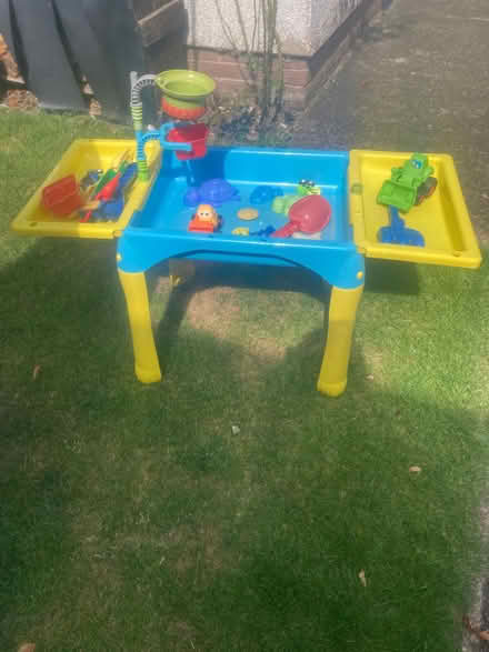 Photo of free Sand/water tray (Greystoke CA11) #1