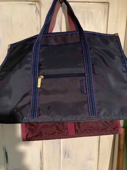 Photo of free 2 shopping bags (Battersea SW11) #1