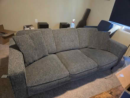 Photo of free Grey couch (Kerns) #1