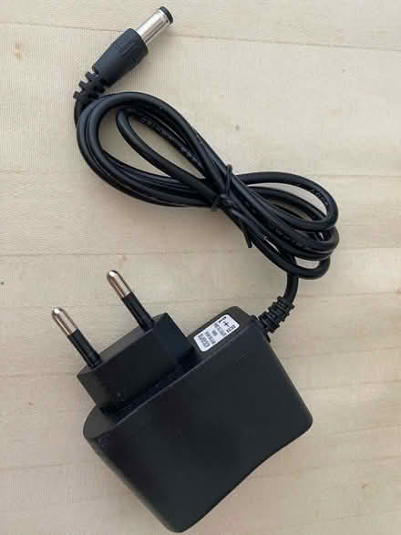 Photo of free European 2-pin plug (Cogges OX28) #1