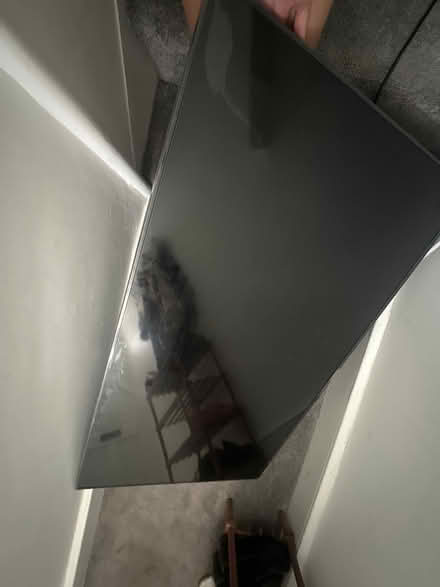 Photo of free Flat screen TV (broken) (Tooting SW17) #1
