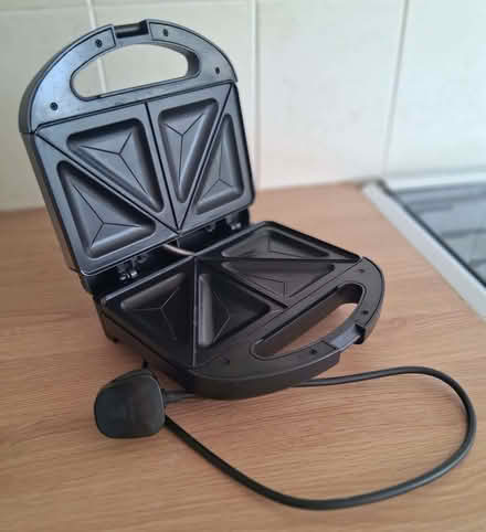 Photo of free Sandwich toaster (Portchester PO16) #1