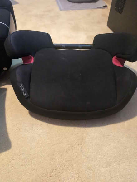 Photo of free Cybex children's car seat (Portchester PO16) #3