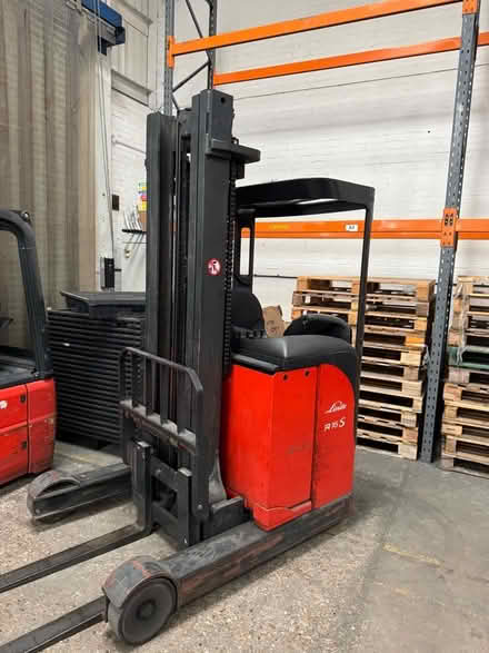 Photo of free Linde R16 Reach electric forklift truck (Priory Village RH15) #2