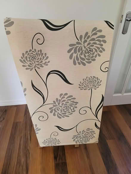 Photo of free Bathroom blinds. Lampshades (Hitchin SG5) #3