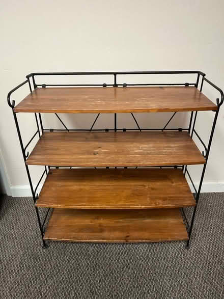 Photo of free Bookshelf or knick-knack shelf (Los Gatos nr Daves/Winchester) #1