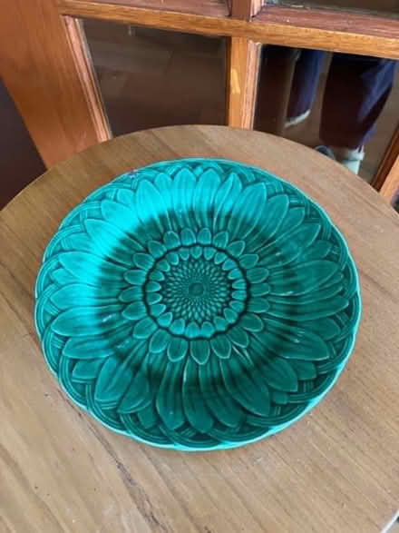 Photo of free Houseplants, pot, stand and plates (Goffs Oak EN7) #4