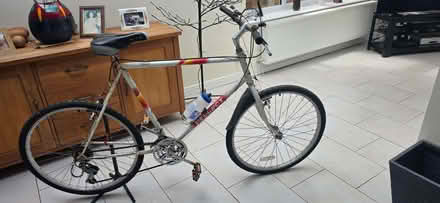 Photo of free Peugeot medium 24gear hybrid bike. (Egerton Park CH42) #3