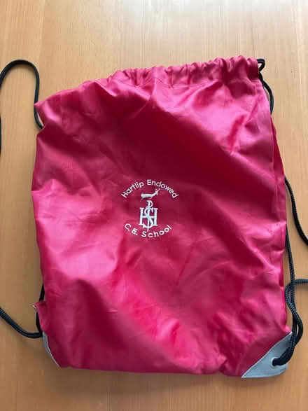 Photo of free School bag and uniform (Harlip ME9) #2