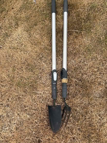 Photo of free Long handled Extending tools (Shirley, Croydon CR0) #1
