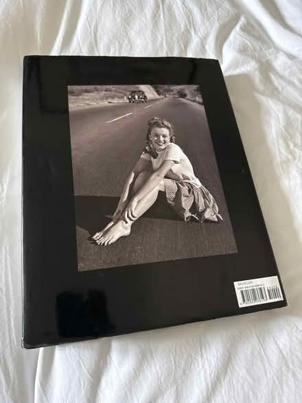 Photo of free Marilyn Monroe (Hampstead Heath) #3