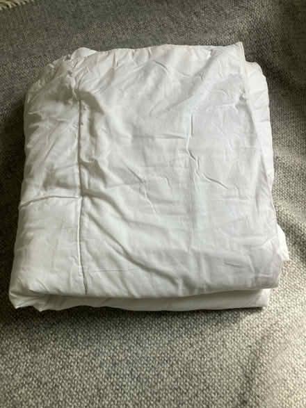 Photo of free Double duvet, 4.5 tog (HP27 Lacey Green) #1