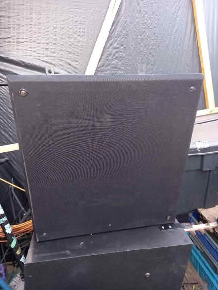 Photo of free 2 speaker box's (Shepshed LE12) #1