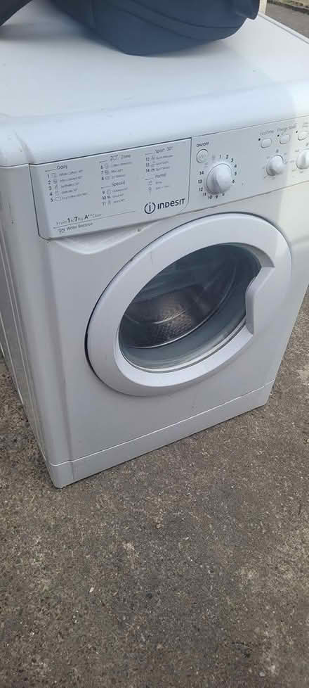 Photo of free Washing Machine, Working Condition (Heaton BD9) #1