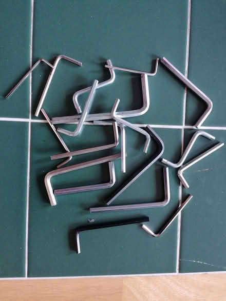 Photo of free Allen keys many sizes (Stirchley B30) #1