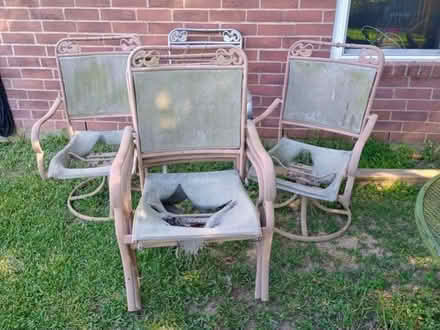Photo of free Patio chairs (Katy tx) #1
