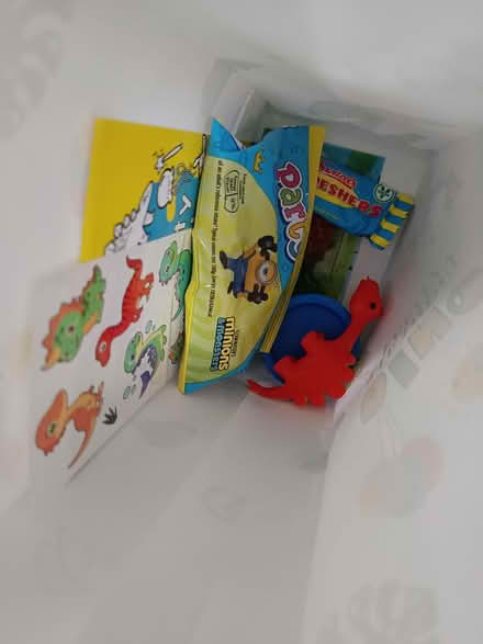 Photo of free Dinosaur party set 🦖 (GL2 Quedgeley, Gloucester) #2