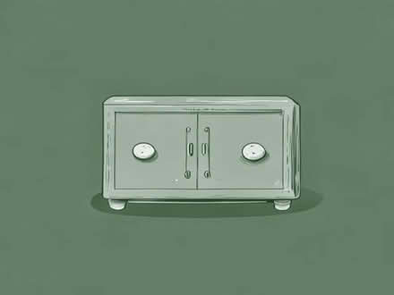 Photo of Cabinet knobs (Arborfield Garrison RG2) #2