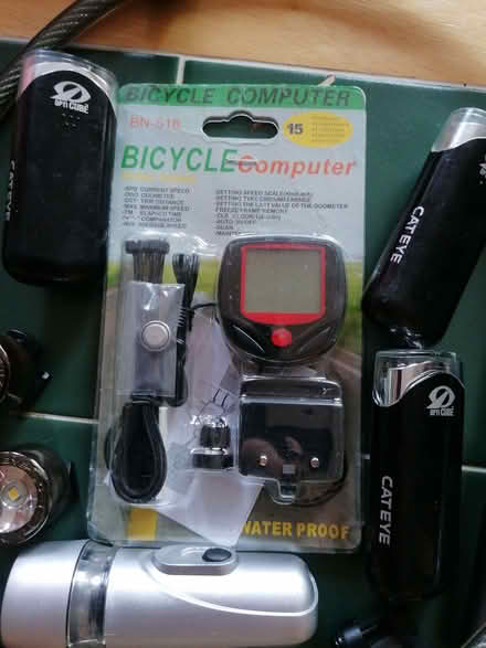 Photo of free Various bike lights and bike accessories (Stirchley B30) #2