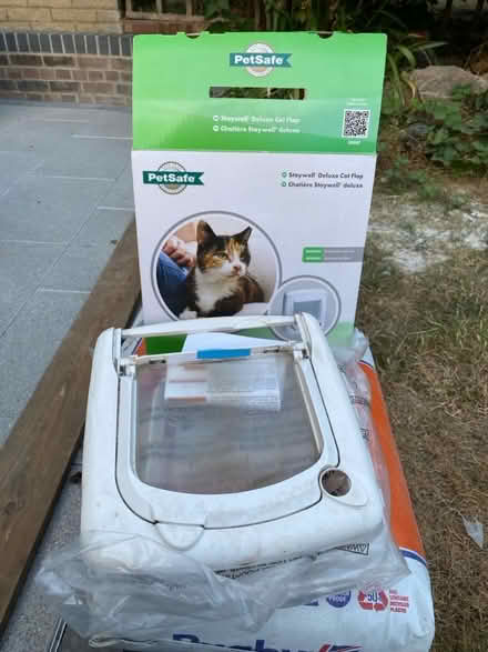 Photo of free StayWell Deluxe Cat Flap (Hayes BR2) #1