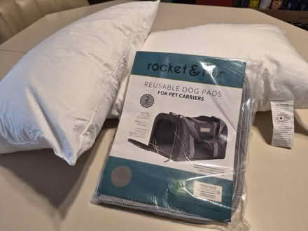 Photo of free Pet carrier ACCESSORIES (Aurora - Iliff & Peoria) #1