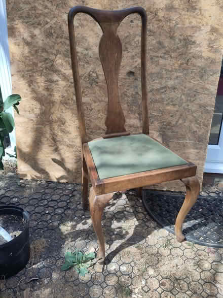 Photo of free Two matching dining chairs (Henley-on-Thames RG9) #2