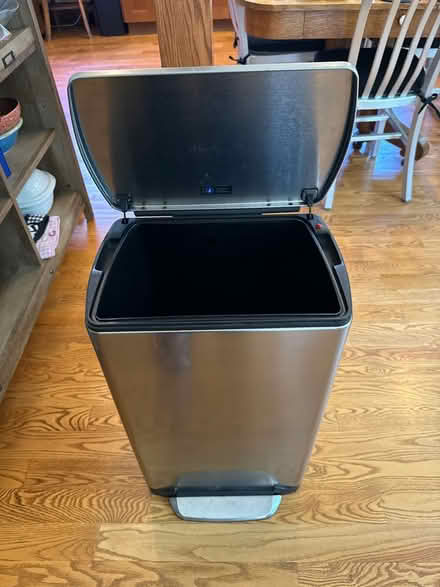 Photo of free Simple Human Kitchen Trash Can (Near 11 and Woodward) #2