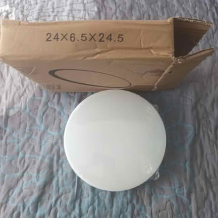 Photo of free Wall or ceiling lite (Desborough NN14) #2