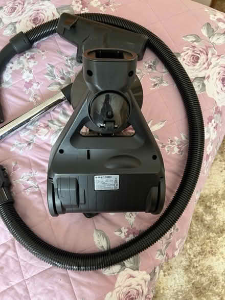 Photo of free Vacuum / Hoover (Worton TW3) #3