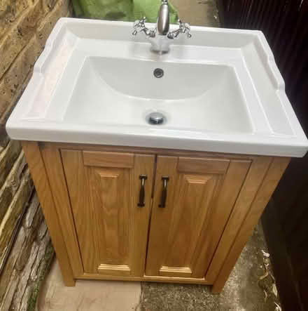 Photo of free Bathroom units incl sink & toilet (TW2) #1