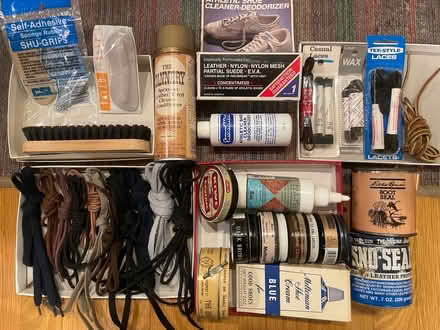 Photo of free Shoe and boot supplies (Laurelhurst, 1 mi s of uvill.) #1