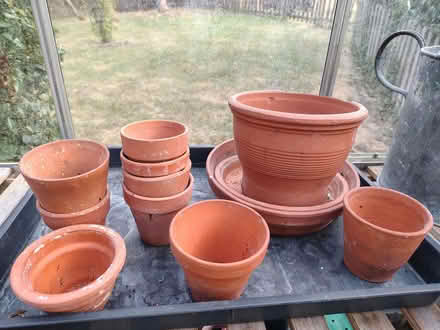 Photo of free Terracotta plant pots (Keresley Newlands CV12) #1
