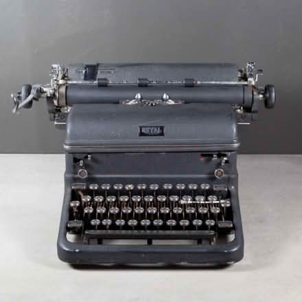 Photo of Manual Typewriter (Mountain view) #1