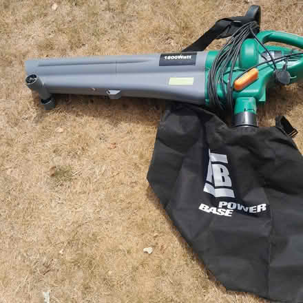 Photo of free Leaf blower/vacuum (Havant PO9) #2